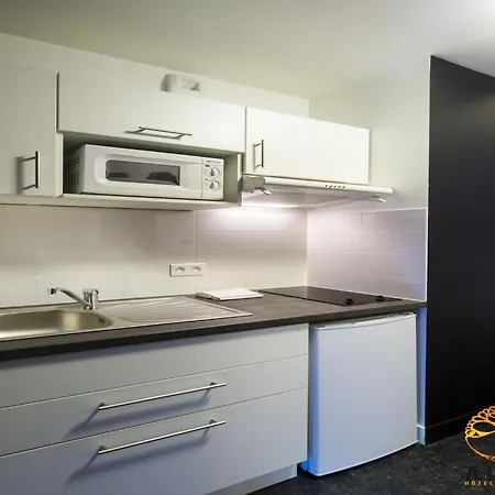 Adonis Single Apartamento