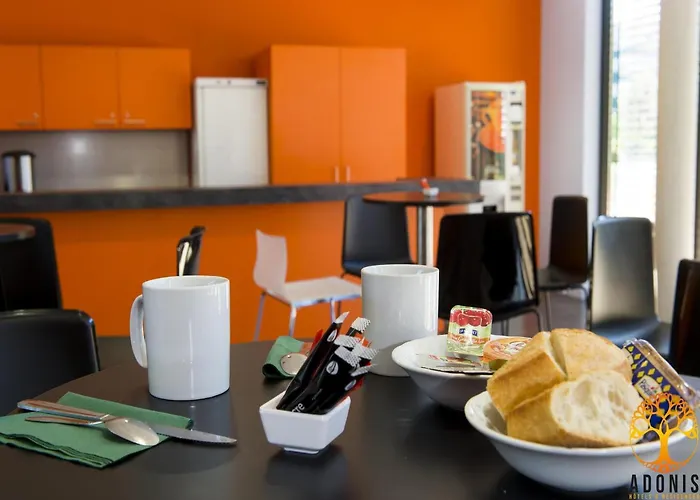 Adonis Single * ディジョン